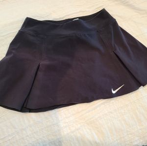 Nike black tennis skort